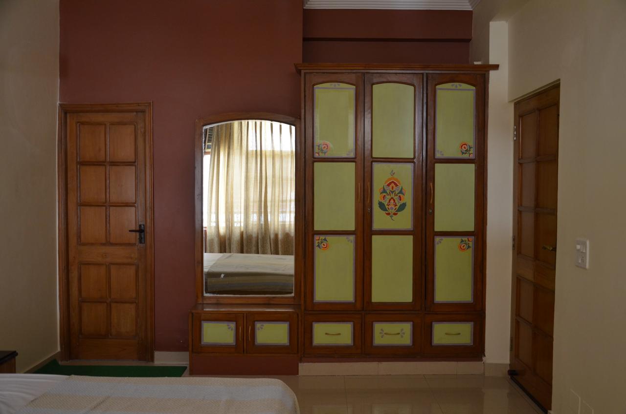 Ganga Vatika Ayurveda Bhavan 호텔 Rishīkesh 객실 사진